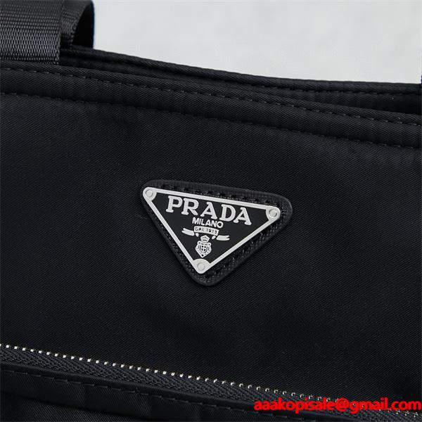 PRADA プラダ コピー シンプル 実用的な メッセンジャーバッグ メンズ ブラック ベストセラー