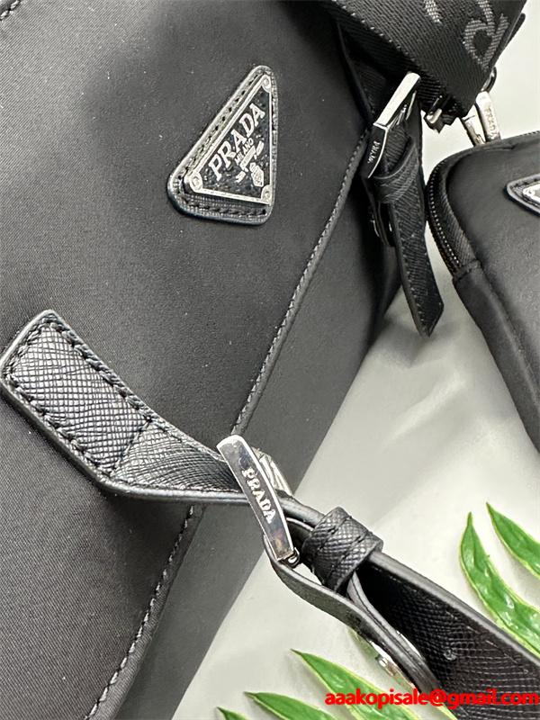 コンパクト 実用的な メッセンジャーバッグ ブラック 限定モデル PRADA プラダ コピー