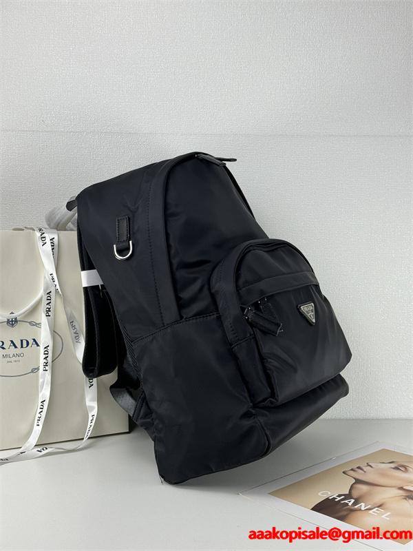 PRADA プラダ コピー 上質素材 コンパクト バックパック ブラック ベストセラー
