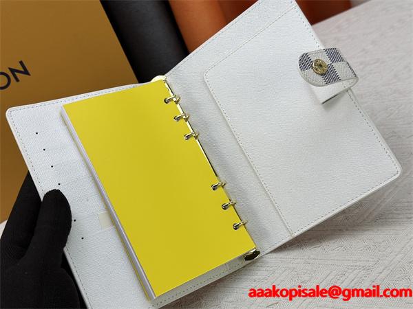 魅力的な アート デザイン 財布 レディース 限定モデル LOUIS VUITTON ルイヴィトン コピー