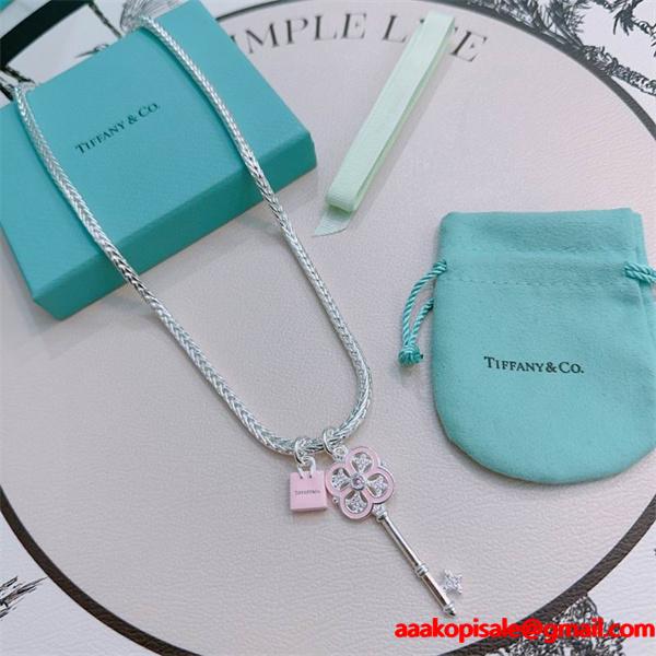 洗練アクセント コンビ チャーム ネックレス 売れ筋 Tiffany&Co ティファニー コピー