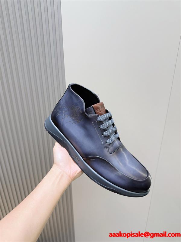 上質レザー レースアップ Berluti ベルルッティ コピー ショートブーツ 重厚感 演出