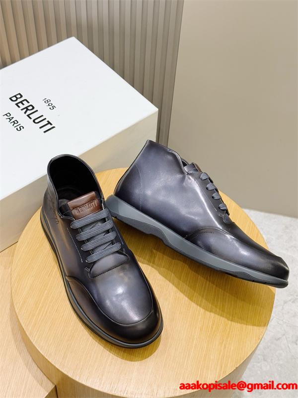 上質レザー レースアップ Berluti ベルルッティ コピー ショートブーツ 重厚感 演出