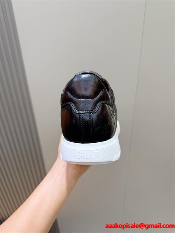 Berluti ベルルッティ コピー 人気注目 新作登場 快適フィット 都会派 レザースニーカー