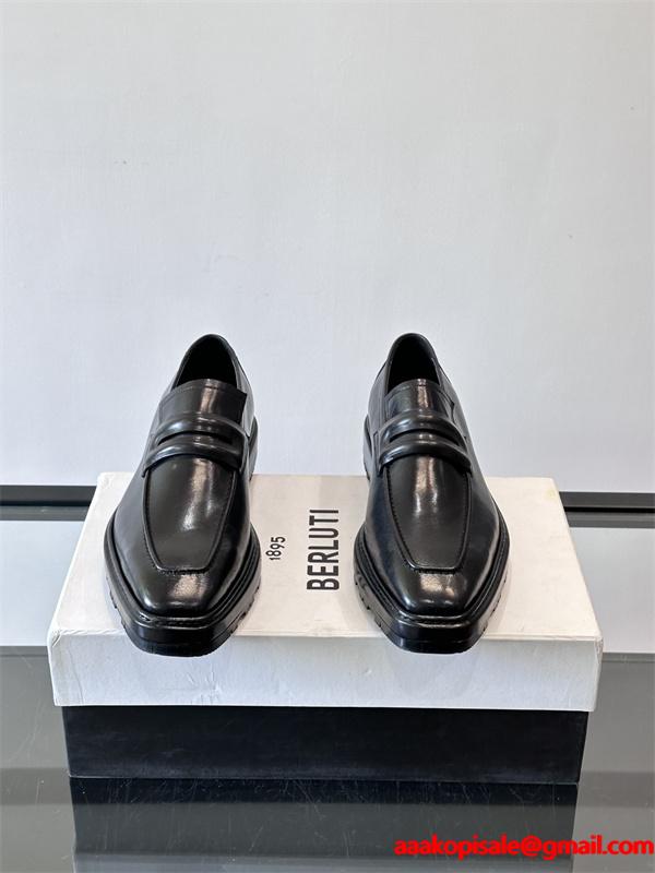 Berluti ベルルッティ コピー カラーバリエ豊富 レザースニーカー 注目アイテム