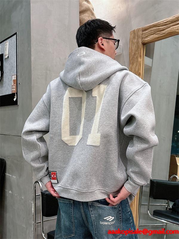グレー色☆バレンシアガジップアップコピーBALENCIAGA 秋冬流行りコレクション人気