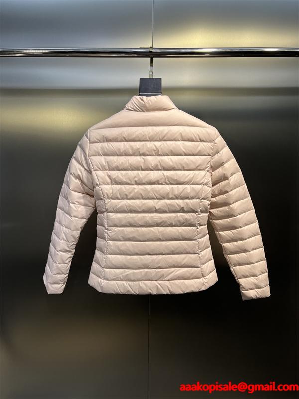 MONCLER モンクレール コピー 新着登場 ライトダウンジャケット 温か素材 防寒
