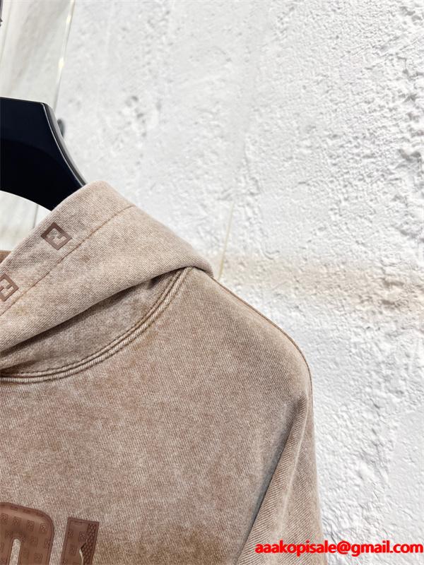 2026新作 パーカー 裏起毛 トレンド感 売れ筋 FENDI フェンディ コピー