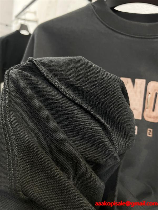 ロゴプリント FENDI フェンディ コピー トレーナー ゆったり 定番 2026新作