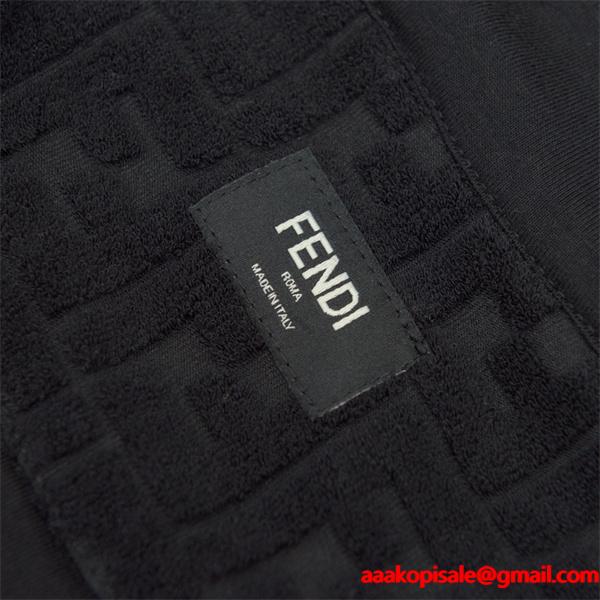 モノグラム ジップパーカー フード付き 高級感 FENDI フェンディ コピー
