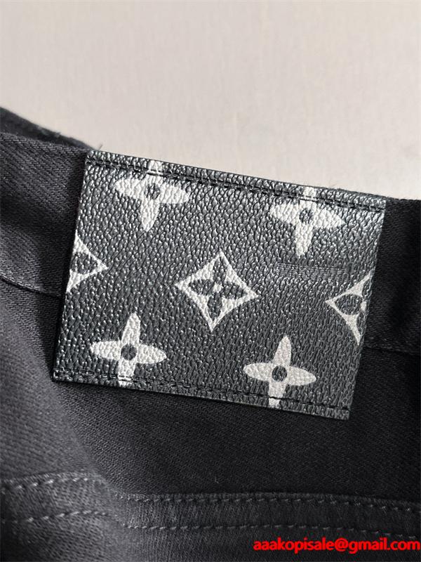 注目度抜群 高級感漂う ブラック スキニーデニム LOUIS VUITTON ルイヴィトン コピー