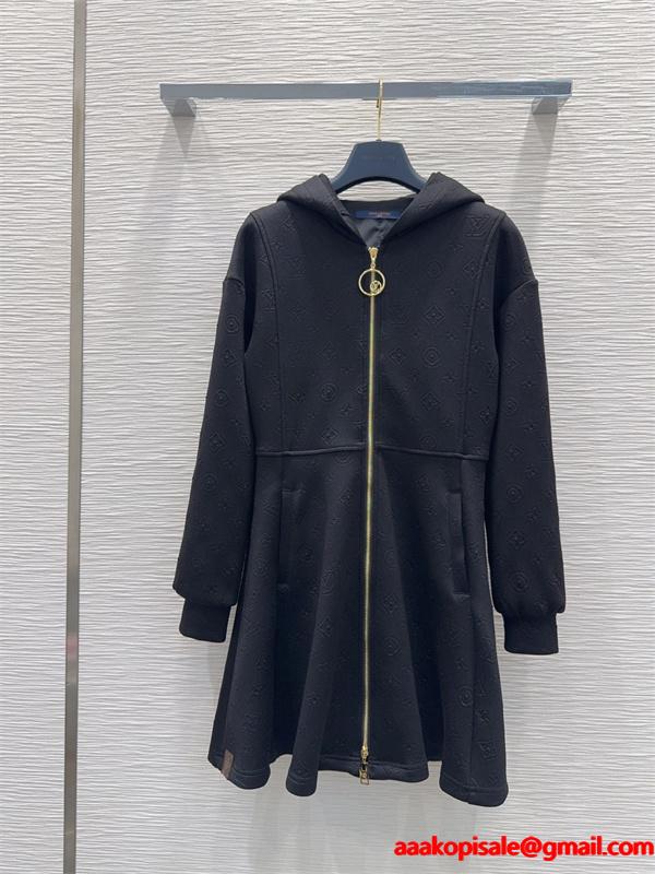 LOUIS VUITTON ルイヴィトン コピー 視線集中 フーデッド 2026新作コーデ ロングアウター