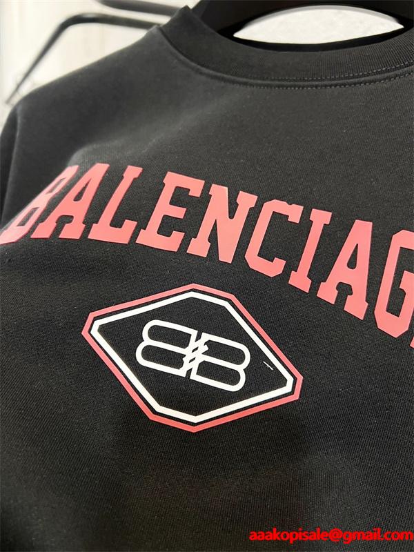 人気爆発 2026新作 肌触り良好 着心地最高 BALENCIAGA バレンシアガ コピー スウェット