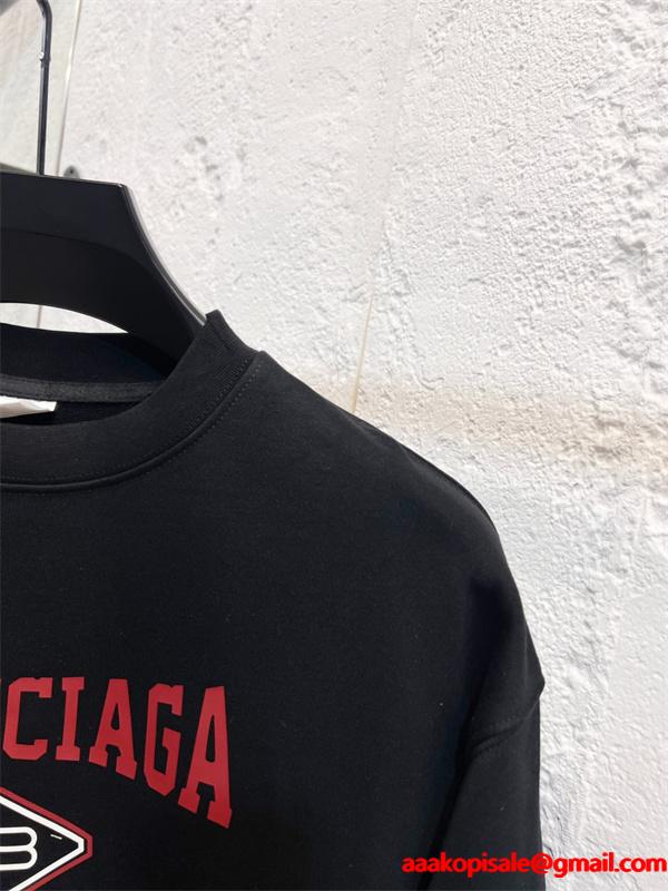人気爆発 2026新作 肌触り良好 着心地最高 BALENCIAGA バレンシアガ コピー スウェット