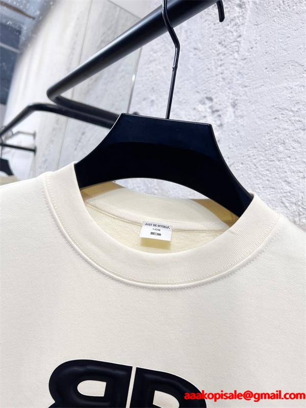  BALENCIAGA バレンシアガ コピー 注目集中 2026新作 上質素材 快適 トレーナー