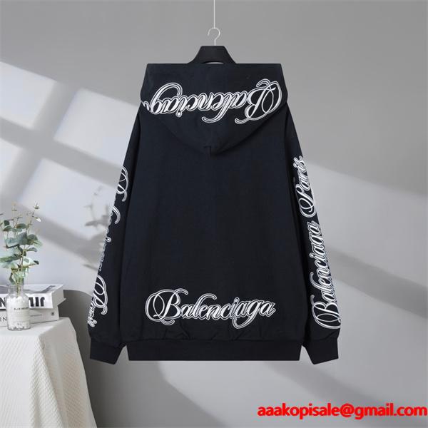 話題沸騰 2026新作 肌触り良好 ゆったり BALENCIAGA バレンシアガ コピー パーカー
