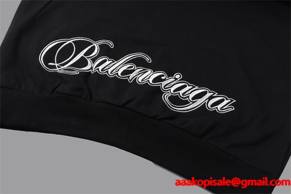 話題沸騰 2026新作 肌触り良好 ゆったり BALENCIAGA バレンシアガ コピー パーカー