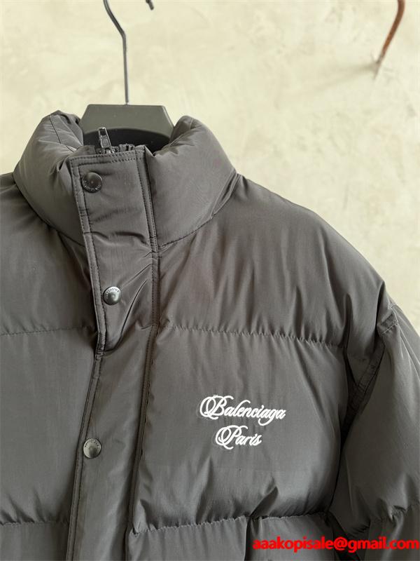BALENCIAGA バレンシアガ コピー 注目度抜群 インパクト系 2026新作 ダウンジャケット