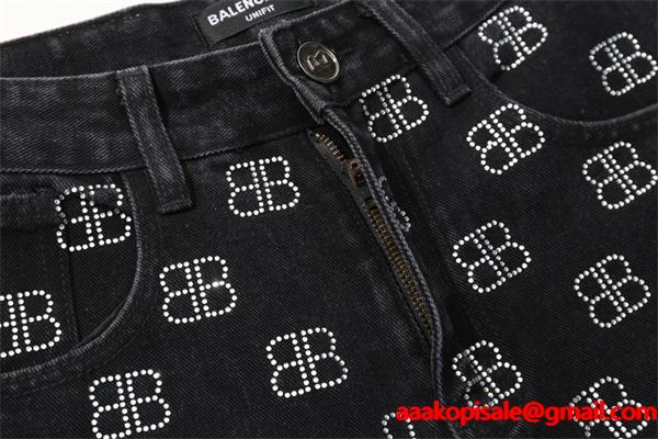 人気急上昇 2026新作 モード寄り デニムパンツ BALENCIAGA バレンシアガ コピー