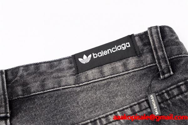 BALENCIAGA バレンシアガ コピー 上質素材 2026新作 高品質  ワイド デニムパンツ