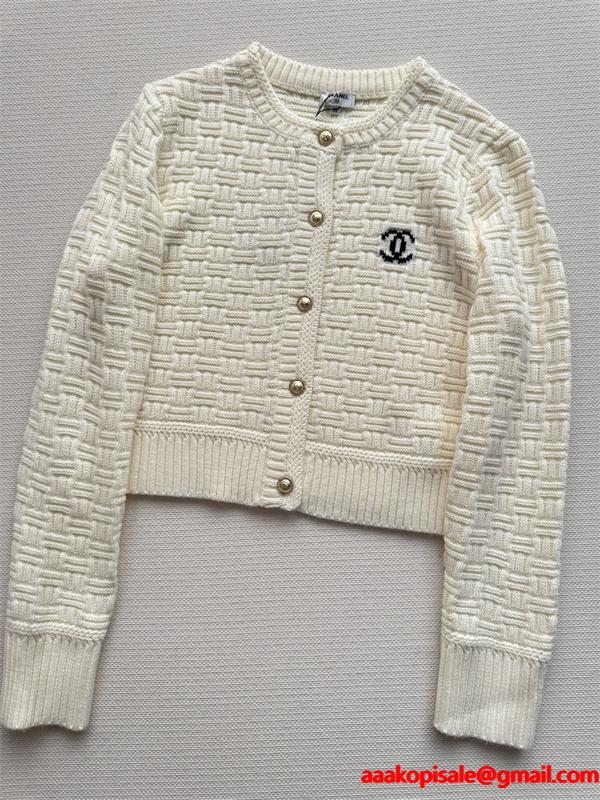 2026トレンド新品♥シャネルカーディガンコピーCHANEL 春夏流行りお洒落コーディネート