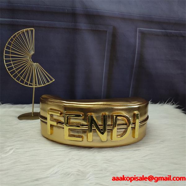 FENDI フェンディ コピー 人気 ラグジュ映え 上質レザー ト ショルダーバッグ