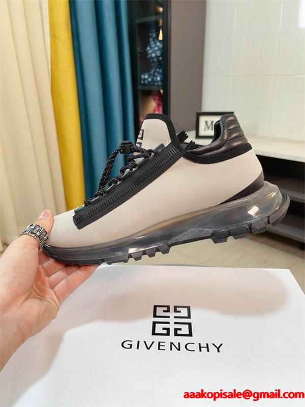 個性派☆ジバンシー スニーカーコピー2026年春夏GIVENCHY新作遊び心のある大きなトレンド