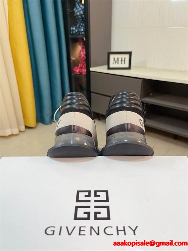 個性派☆ジバンシー スニーカーコピー2026年春夏GIVENCHY新作遊び心のある大きなトレンド