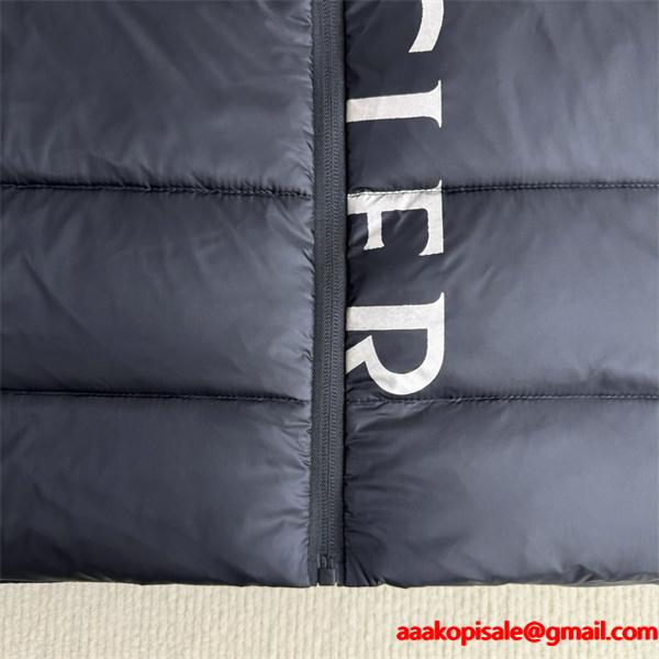 モンクレール スーパーコピー ベスト アーバン クール 撥水 フード付き MONCLER