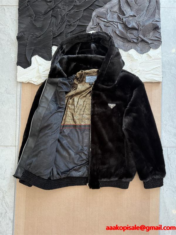 PRADA プラダ コピー 高級感際立つ  ジャケット 注目の新作 トレンド