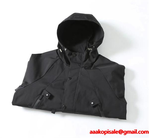 PRADA プラダ コピー 存在感抜群 実用性重視 ユーティリティ ジャケット