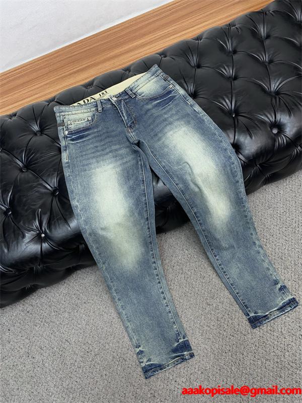 トレンド ヴィンテージ感 色落ち加工 定番 PRADA プラダ コピー デニムパンツ