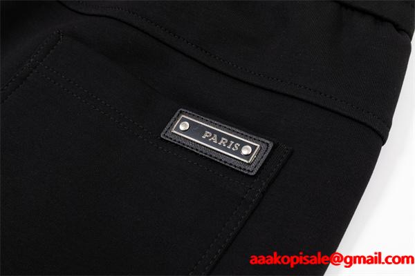 PRADA プラダ コピー 定番進化 上質素材 スマートシルエット ジョガーパンツ