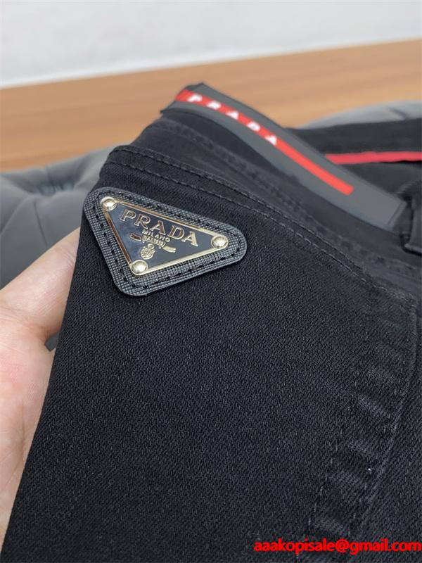  ソフトタッチ 裏起毛 PRADA プラダ コピー スウェットパンツ 快適着用感
