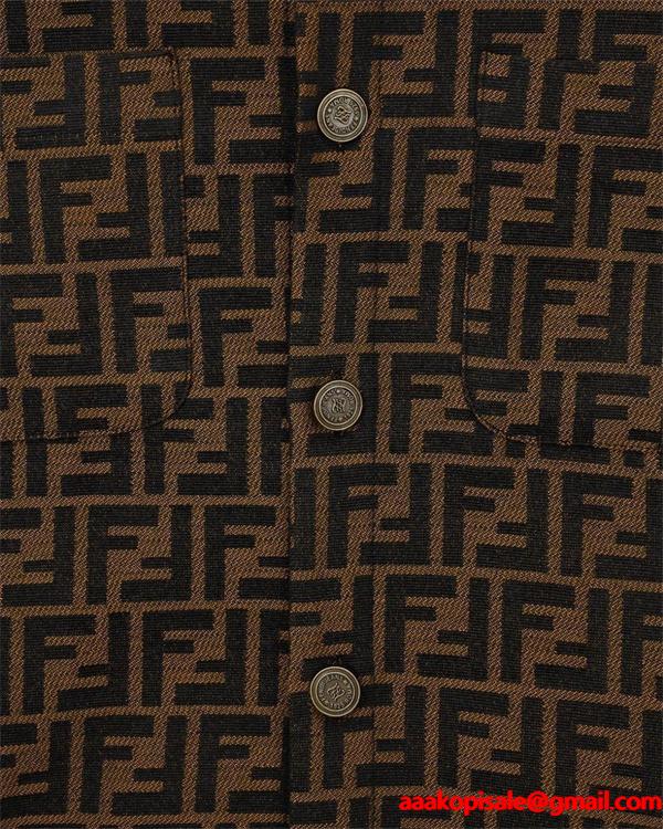 冬のおしゃれをレベルアップ 2026着こなし フェンディ FENDI シャツ コピー 激安(日本最大級)