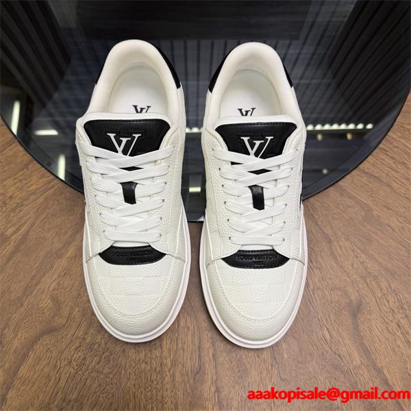 動きやすくルイ ヴィトンスニーカーコピー LOUIS VUITTON 秋冬の色味が叶える華やかコーデ ランニングシューズ 激安(日本最大級)