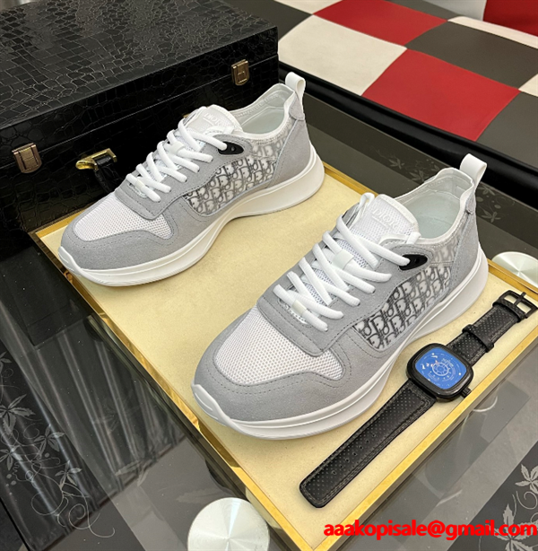 2026秋冬におすすめ着こなし  ディオール スニーカーコピーDIOR  激安(日本最大級)