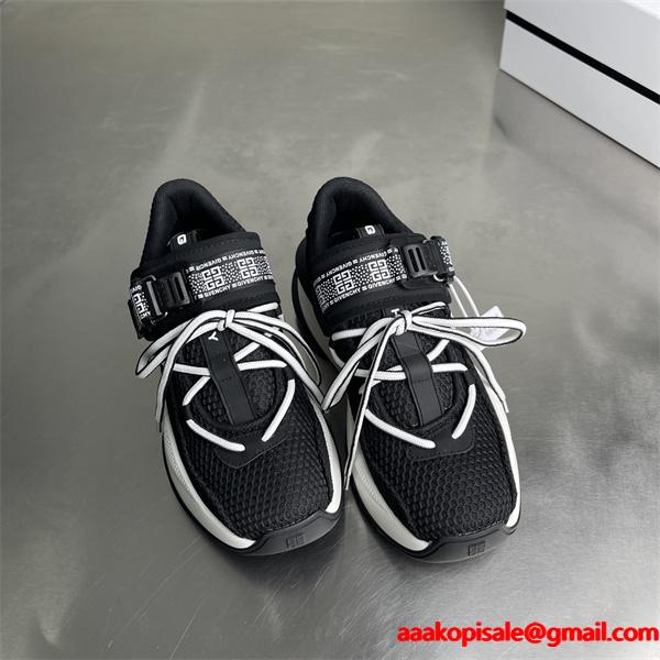 春夏大活躍人気アイテム 2026SSコレクションに新着 ジバンシースニーカーコピー GIVENCHY カジュアルシューズ