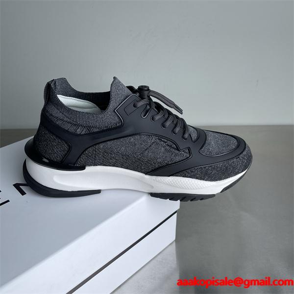 季節感もプラス2026新作 人気アイテムも同時にチェック ジバンシー スニーカーコピーGIVENCHY激安(日本最大級)