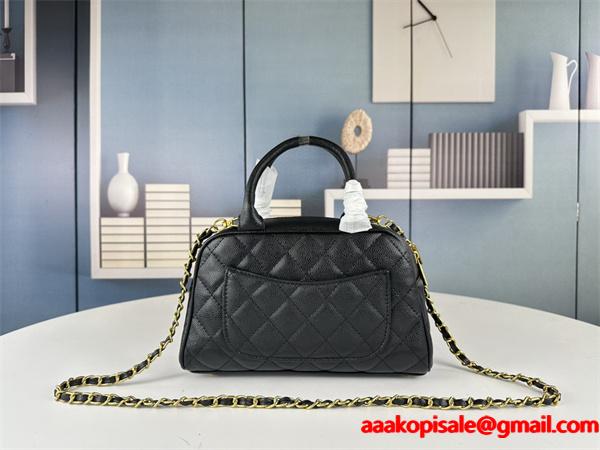 Chanel vintageおしゃれ春夏コーデヒント  オフィスにも着まわしOK_シャネルハンドバッグコピー 激安(日本最大級)