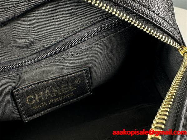 Chanel vintageおしゃれ春夏コーデヒント  オフィスにも着まわしOK_シャネルハンドバッグコピー 激安(日本最大級)