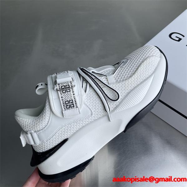 ジバンシー  スニーカー コピーラフさとおしゃれを両立 GIVENCHY 春夏トレンドの取り入れる激安(日本最大級)