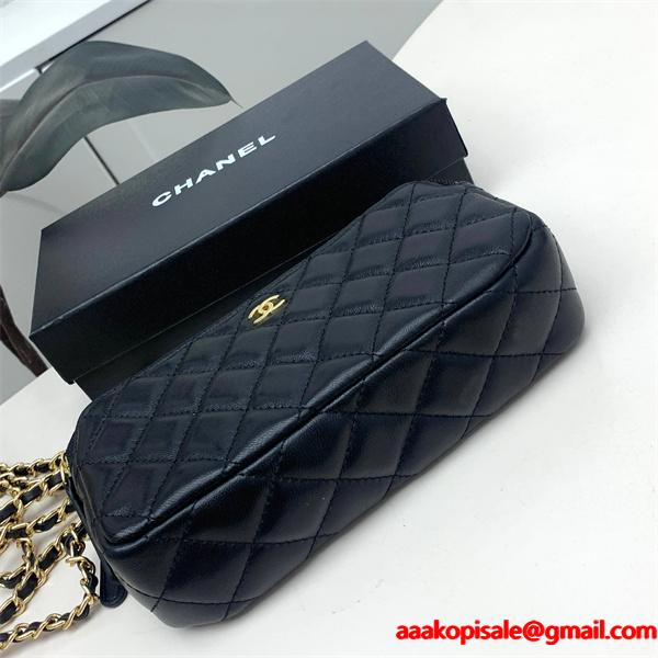 大活躍に　上品でいて抜け感のある シャネルショルダーバッグコピー 激安(日本最大級)