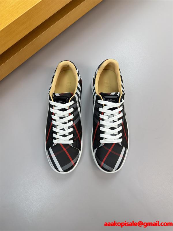 個性的な　2026 BURBERRY バーバリー スニーカースーパーコピー メンズファッション ブランド激安通販 専門店