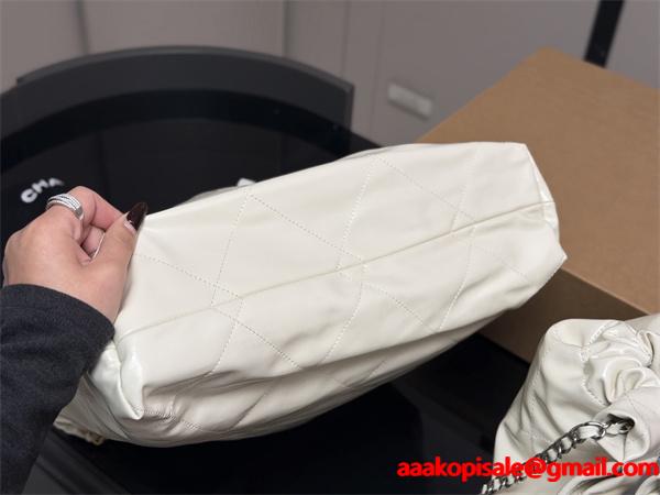 CHANEL 22普段使いもオフィスもOK 2026おしゃれシャネルショルダーバッグ_ コピー 激安(日本最大級)