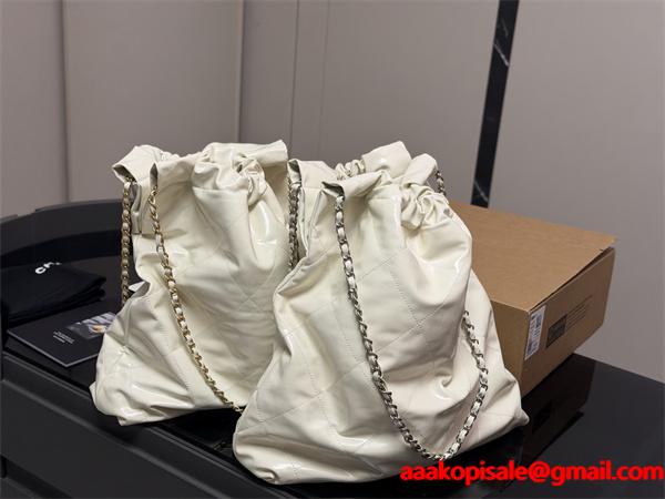 CHANEL 22普段使いもオフィスもOK 2026おしゃれシャネルショルダーバッグ_ コピー 激安(日本最大級)