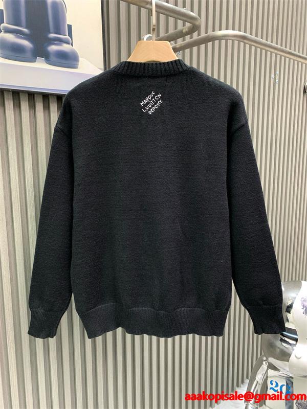 LV Loversルイ ヴィトンセーターコピー LOUIS VUITTON 2026秋冬におすすめ着こなし  激安(日本最大級)