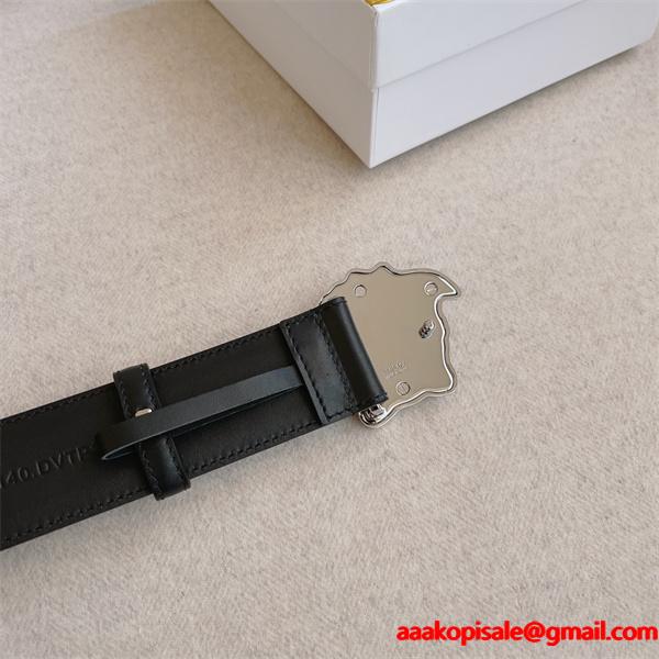 HOT新品ポーチ 2026年モデル入荷 ヴェルサーチベルトコピー VERSACE 人気定番 激安(日本最大級)