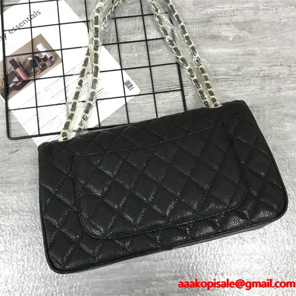 高評価人気品　オシャレに欠かせない！　2026最新作_シャネルショルダーバッグコピー 激安(日本最大級)