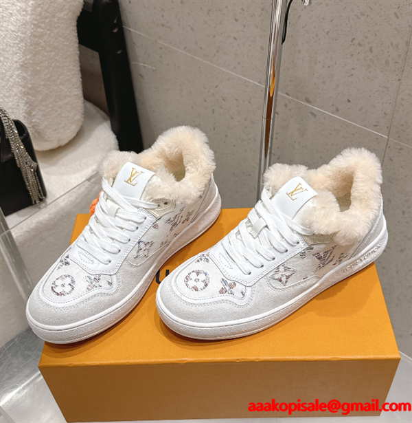 新品 2026年トレンド情報 LOUIS VUITTON ルイ ヴィトン カジュアルシューズコピー 激安(日本最大級)